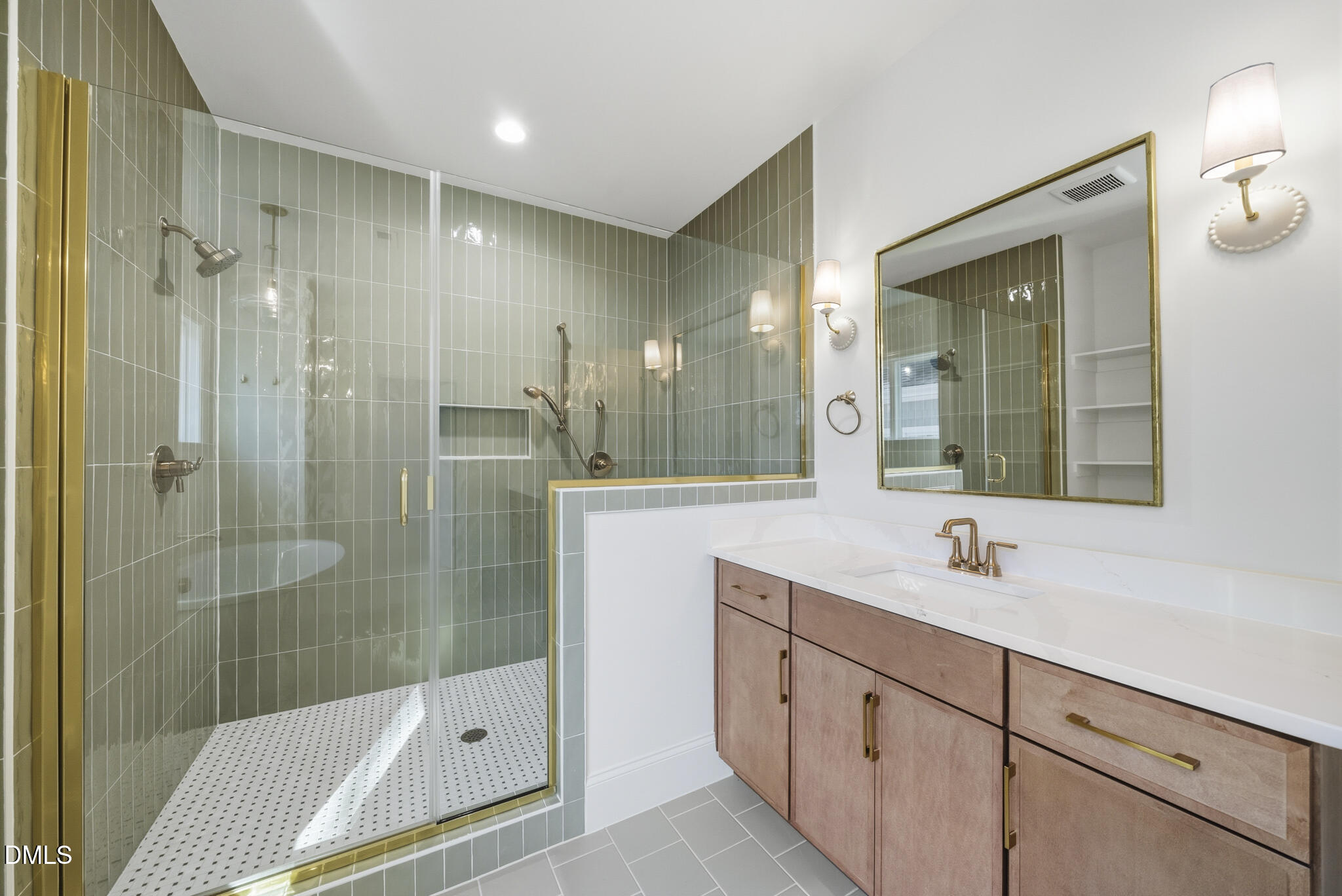 1608 Scales Street Raleigh, NC 27608 - Photo 32 of 36 Owner's suite