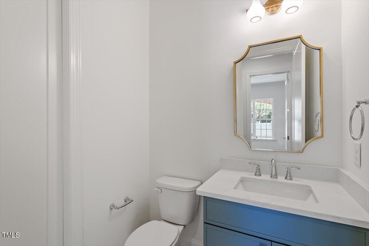 1608 Scales Street Raleigh, NC 27608 - Photo 10 of 36 example guest bath
