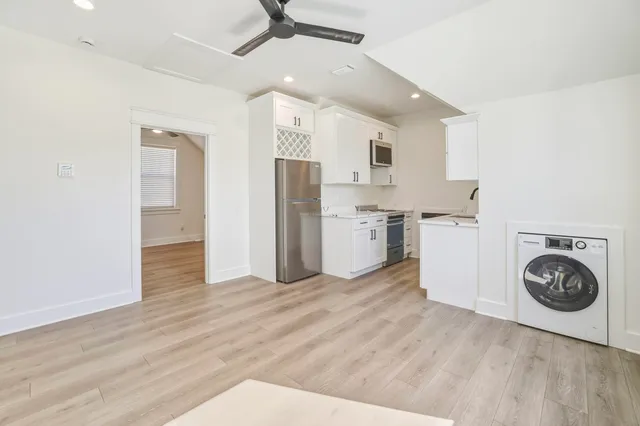 $1,800 | 4056-1 Biltmore Avenue, Tallahassee, FL 32311