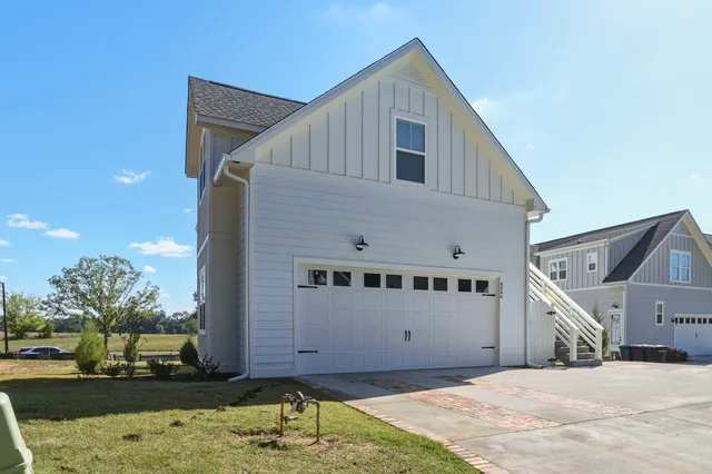 $1,800 | 4056-1 Biltmore Avenue, Tallahassee, FL 32311