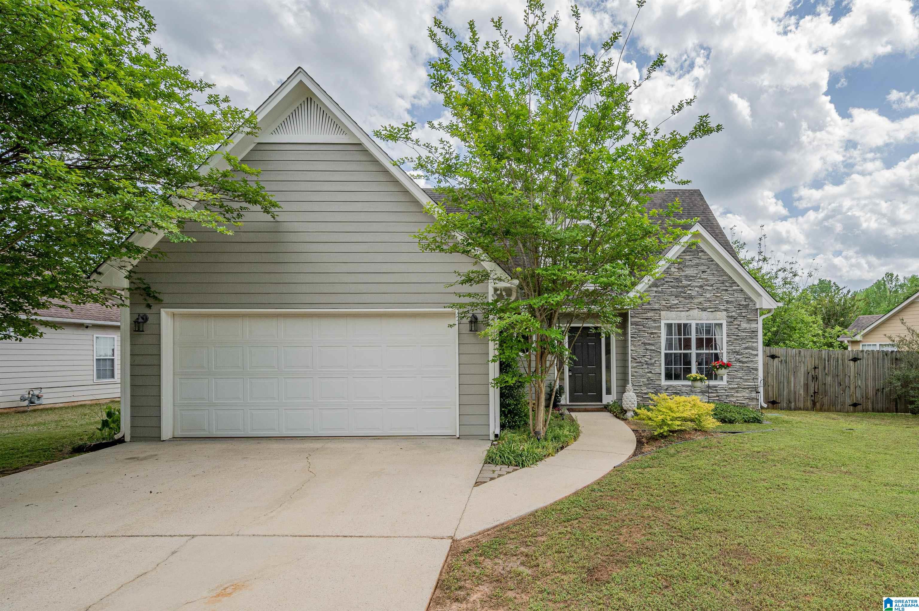 114 Cedar Grove Parkway Alabaster, AL 35114 - Photo 1 of 42