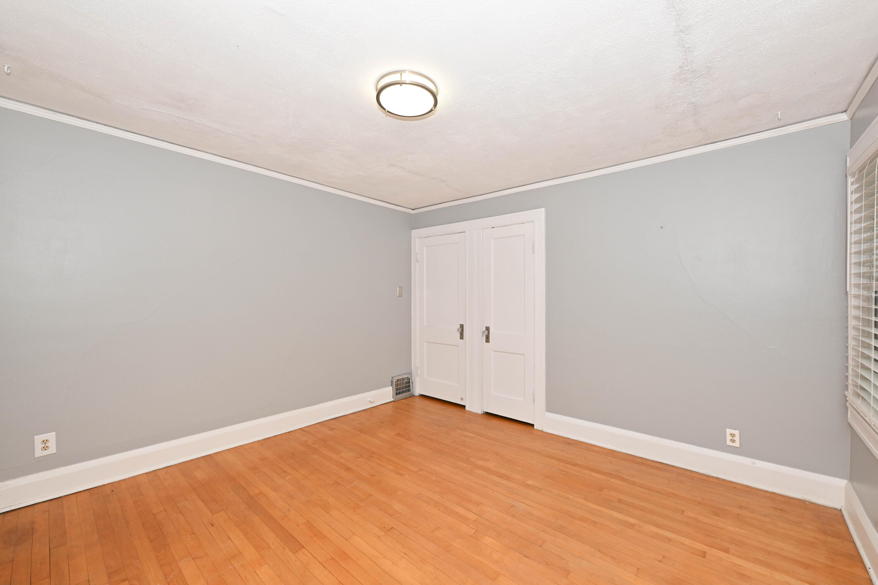1915 North 53rd Street Milwaukee, WI 53208 - Photo 20 of 25 Bedroom 2