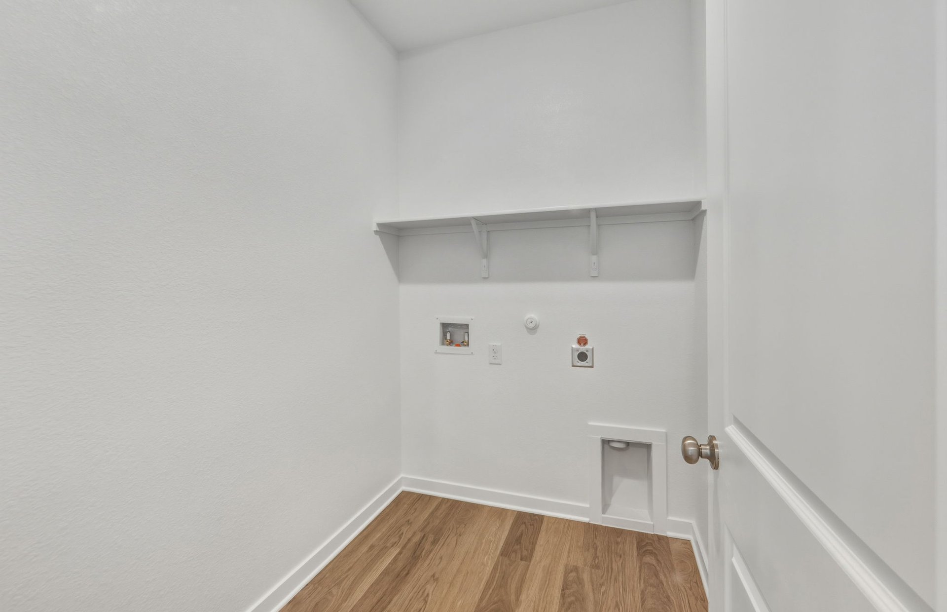 104 Eagle Valley Drive Elgin, TX 78621 - Photo 14 of 18 a view of an empty walk in closet