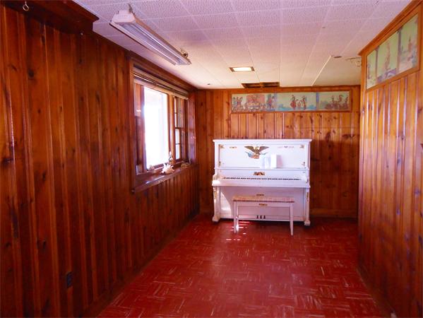 51 Anna Road Weymouth, MA 02191 - Photo 11 of 14 Gallery Image 11