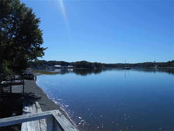51 Anna Road Weymouth, MA 02191 - Photo 2 of 14 Gallery Image 2
