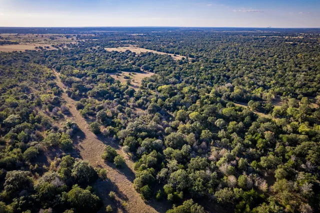 $1,125,000 | 1625 Shaws Bend Road, Columbus, TX 78934