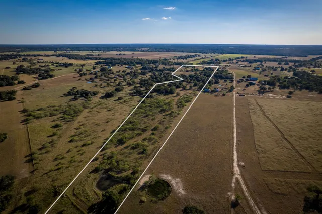 $1,125,000 | 1625 Shaws Bend Road, Columbus, TX 78934