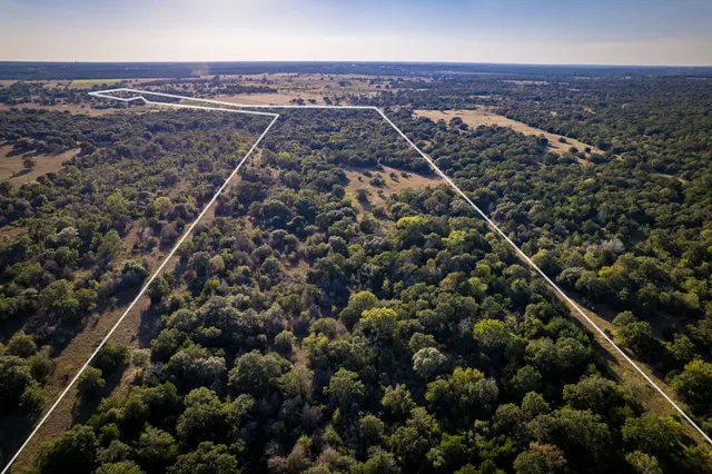 $1,125,000 | 1625 Shaws Bend Road, Columbus, TX 78934