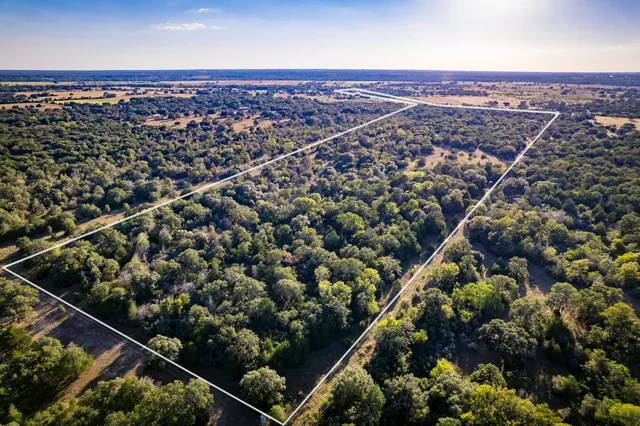 $1,125,000 | 1625 Shaws Bend Road, Columbus, TX 78934