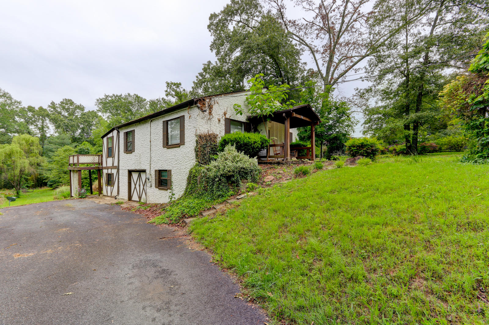 6212 Atkins Road Knoxville, TN 37918 - Photo 2 of 26 Positive Perceptions (2)