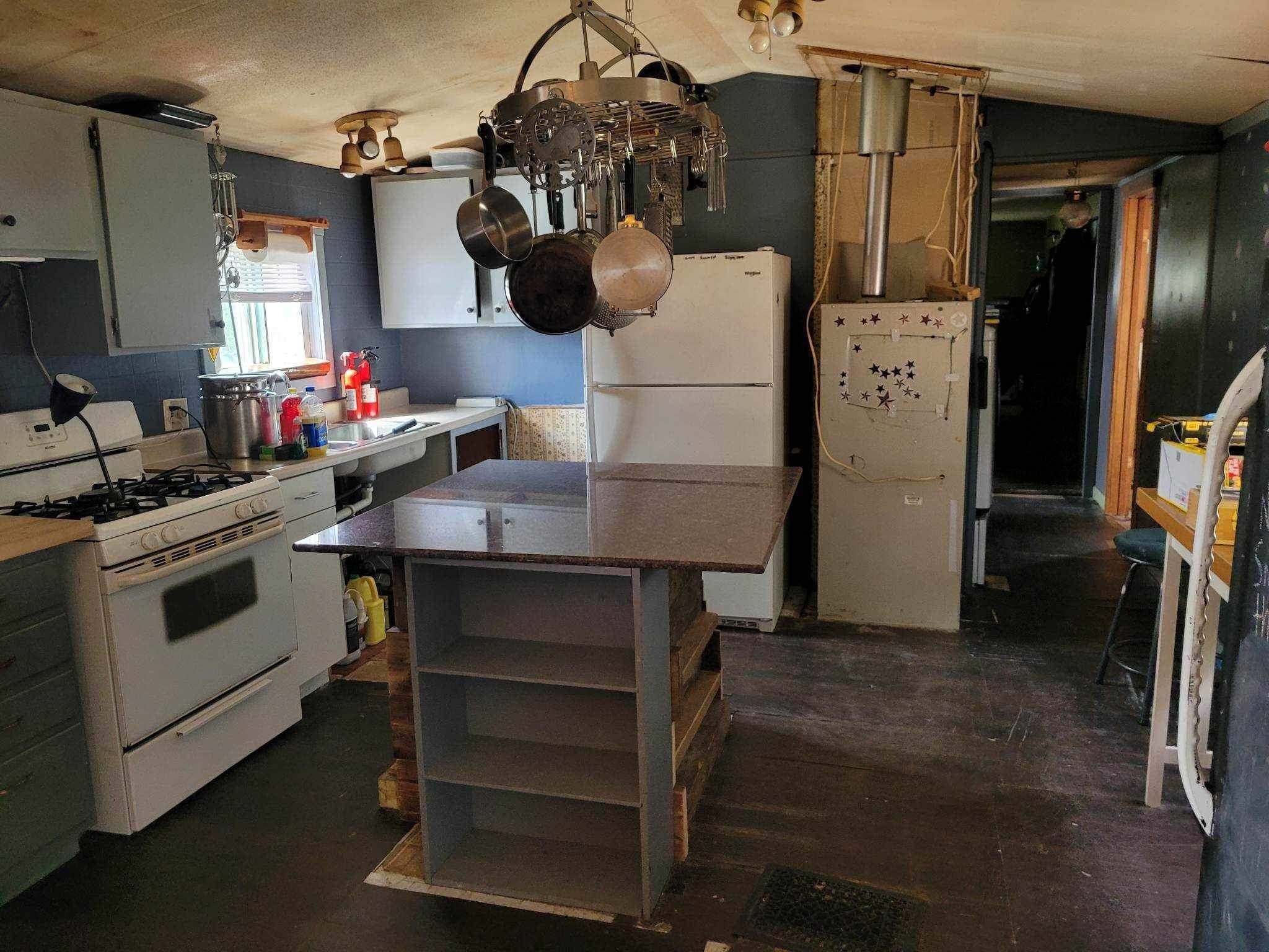 184 Goose Pond Road Canaan, NH 03741 - Photo 5 of 12 Gallery Image 5
