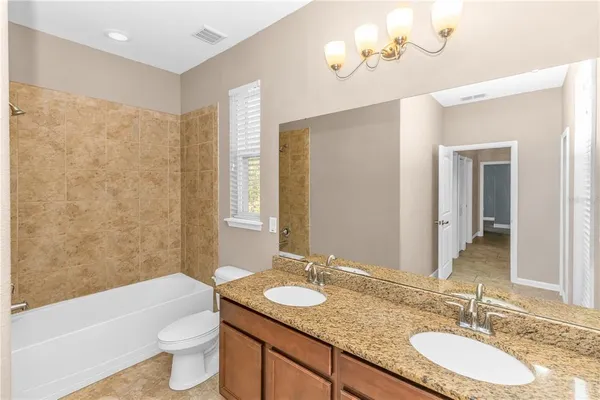 $2,700 | 335 River Vale Lane, Ormond Beach, FL 32174