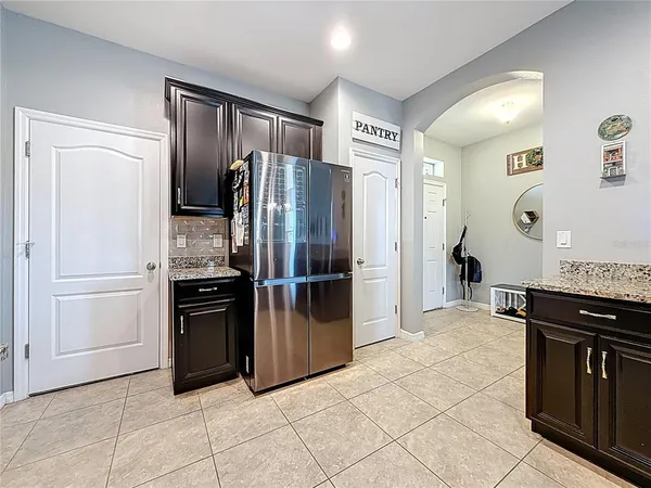 $300,000 | 10927 Verawood Drive, Riverview, FL 33579