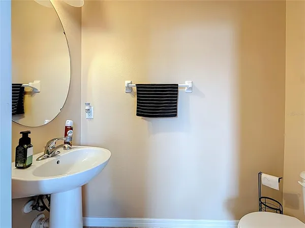 $300,000 | 10927 Verawood Drive, Riverview, FL 33579