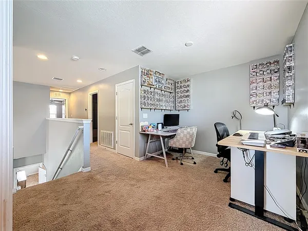 $300,000 | 10927 Verawood Drive, Riverview, FL 33579