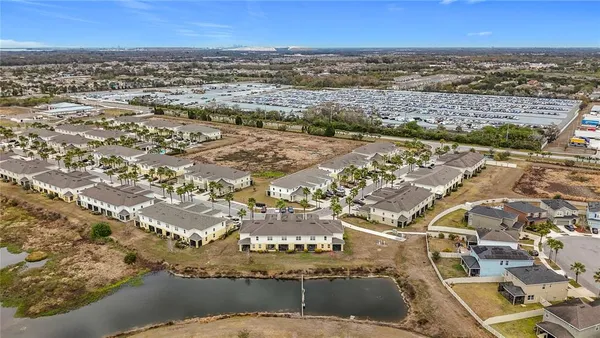 $300,000 | 10927 Verawood Drive, Riverview, FL 33579