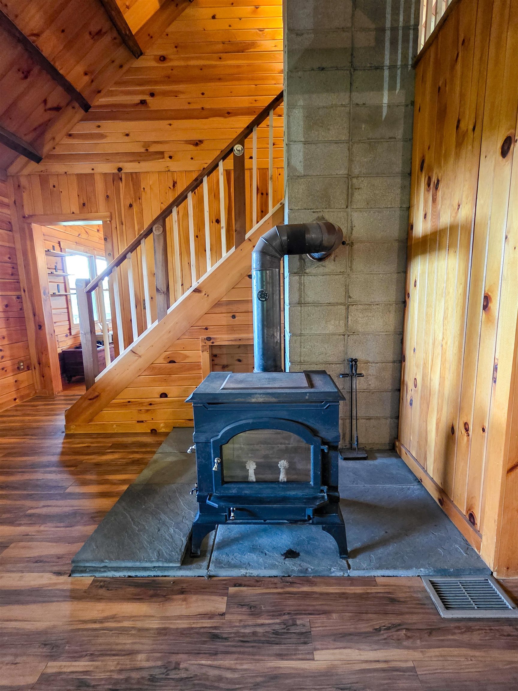 411 Gilfillan Road Ryegate, VT 05069 - Photo 15 of 25 Gallery Image 15