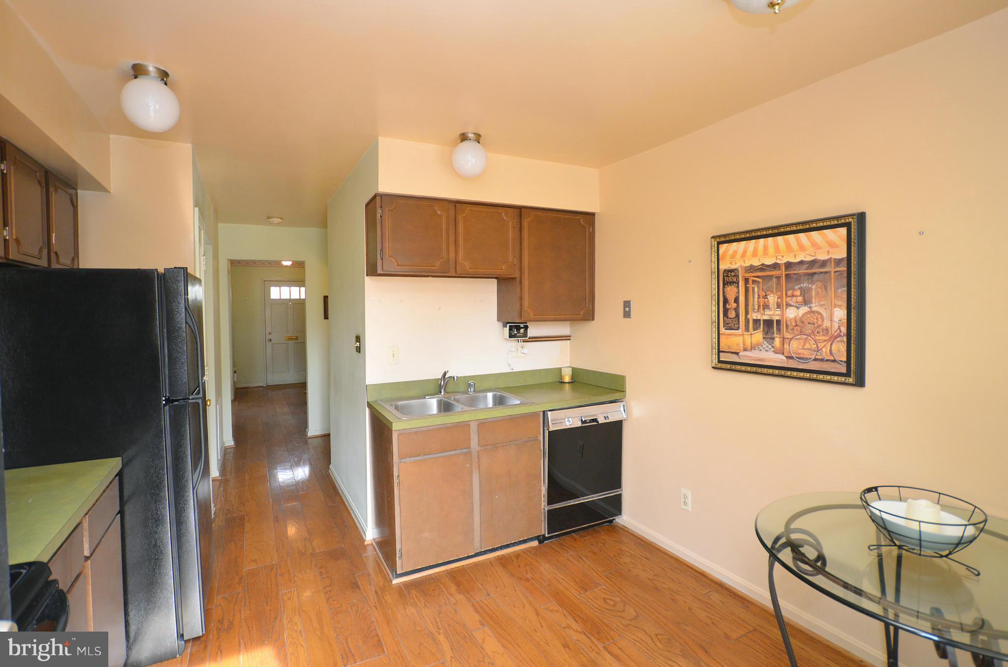 8403 Forrester Boulevard Springfield, VA 22152 - Photo 6 of 20 Kitchen