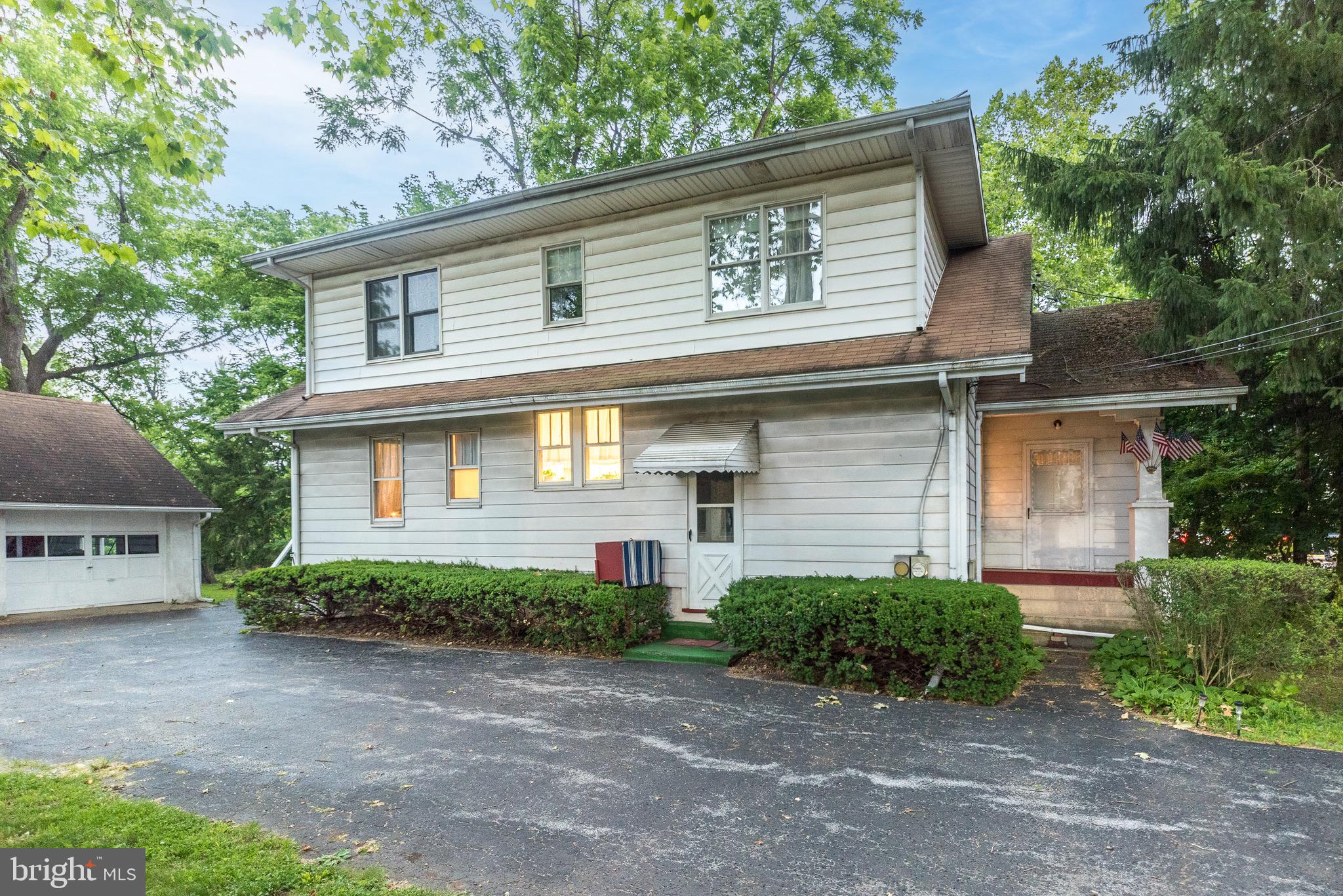 1135 Pawlings Road Audubon, PA 19403 - Photo 2 of 40
