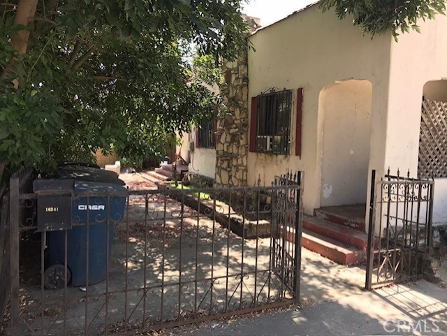 16239 Chicago Avenue Bellflower, CA 90706 - Photo 28 of 30 a view of balcony