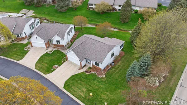 $399,000 | 774 Holly Creek Drive, Unit 1, Holland, MI 49423