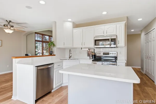 $399,000 | 774 Holly Creek Drive, Unit 1, Holland, MI 49423