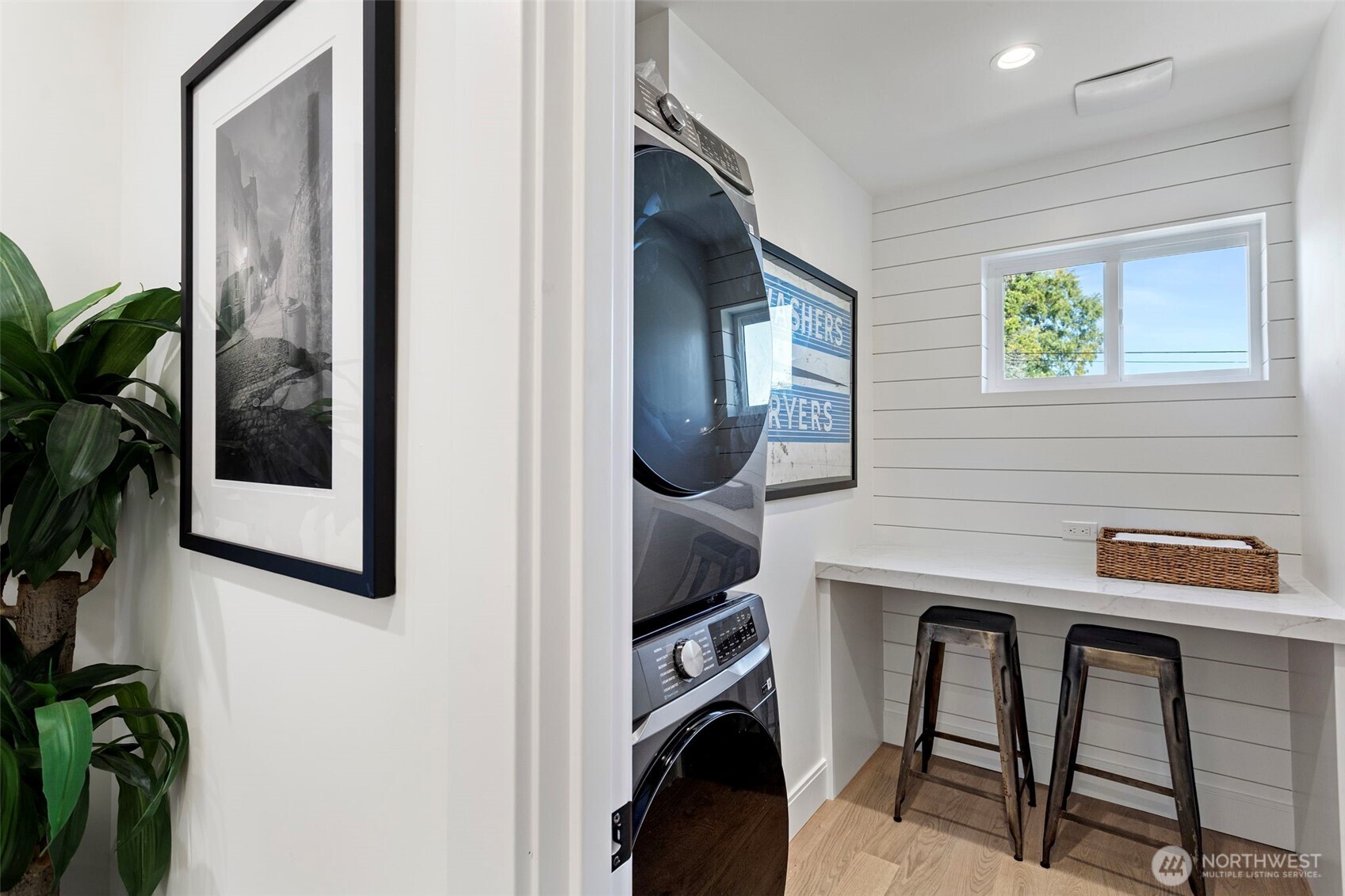 8007 25th Avenue Northwest Seattle, WA 98117 - Photo 20 of 31