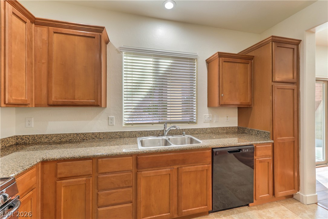 2705 Rimbaud Street Henderson, NV 89044 - Photo 14 of 37