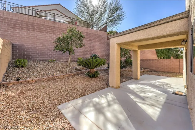 $2,350 | 2705 Rimbaud Street, Henderson, NV 89044