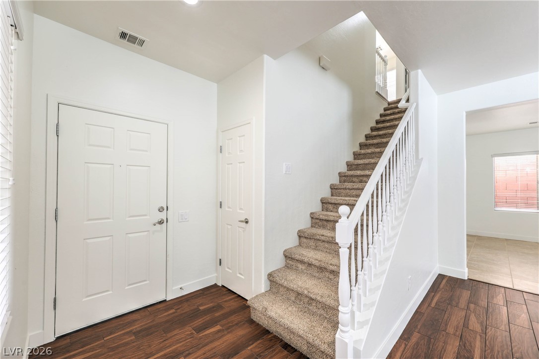 2705 Rimbaud Street Henderson, NV 89044 - Photo 4 of 37