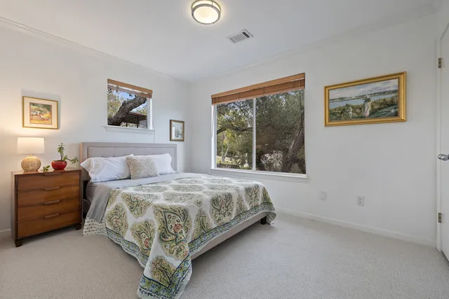 $850,000 | 7504 Anaqua Drive, Austin, TX 78730