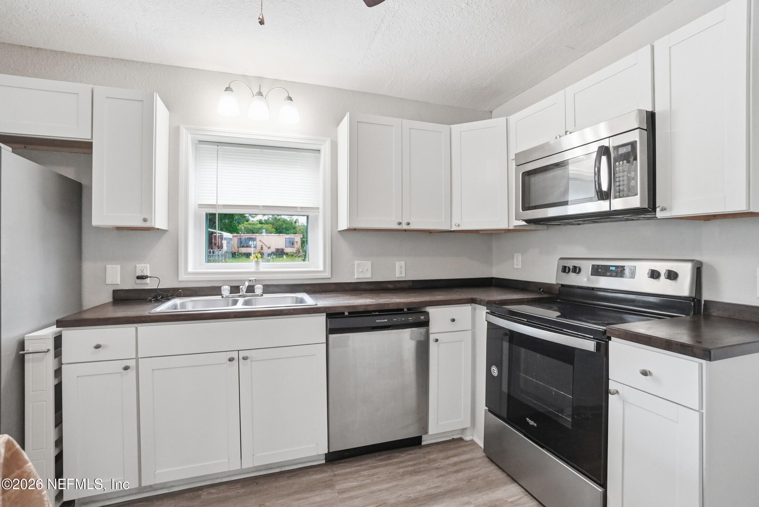 154 Polk Road Jacksonville, FL 32218 - Photo 10 of 20 154 POLK RD