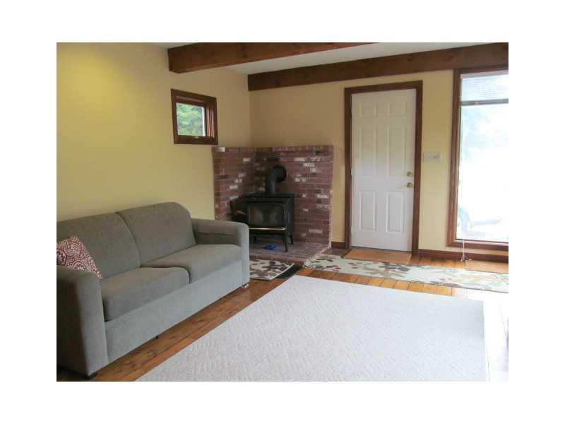 123 Dillingham Road North Berwick, ME 03906 - Photo 18 of 35 Family Room. Bright and sunny family...