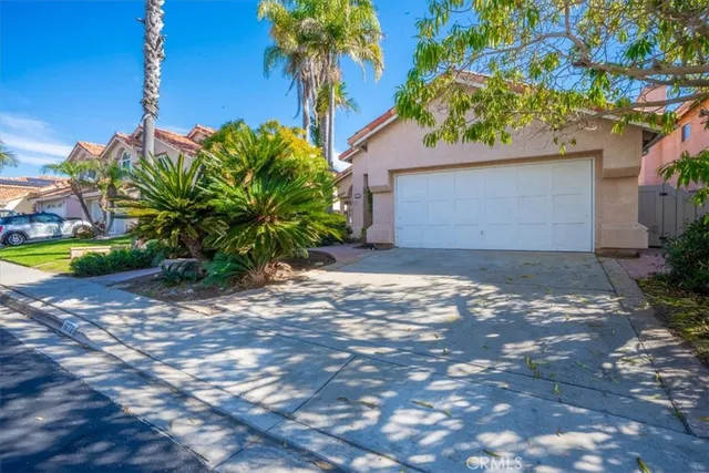 $899,900 | 1672 Olympus Loop Drive, Vista, CA 92081