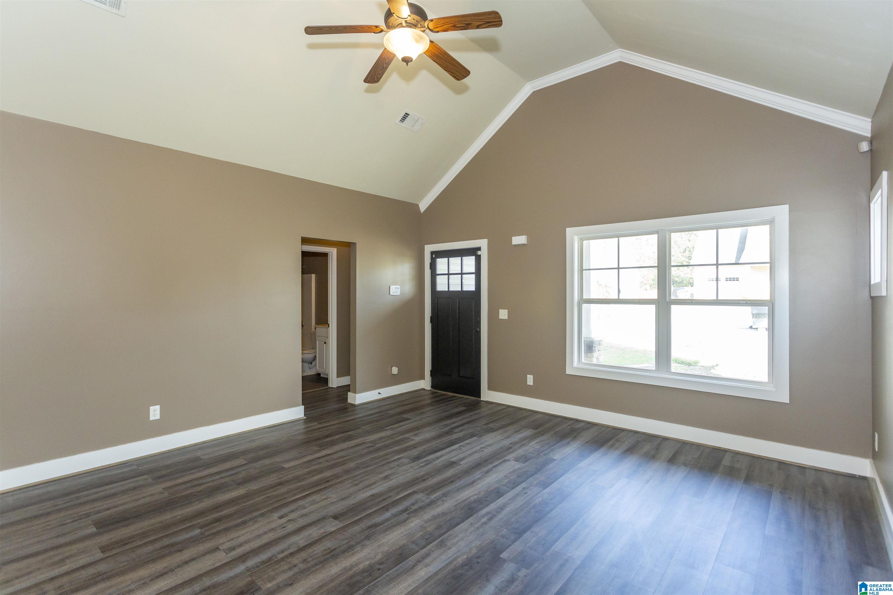 116 Enclave Avenue Calera, AL 35040 - Photo 12 of 37
