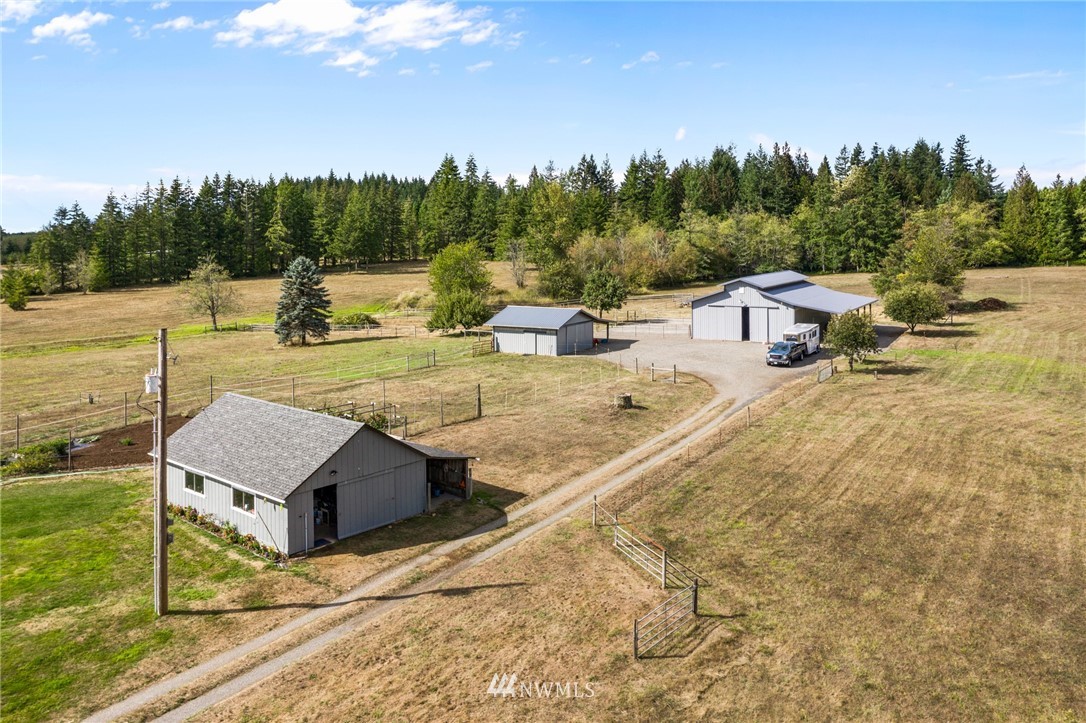 1197 Centralia Alpha Road Chehalis, WA 98532 - Photo 3 of 25 Gallery Image 3