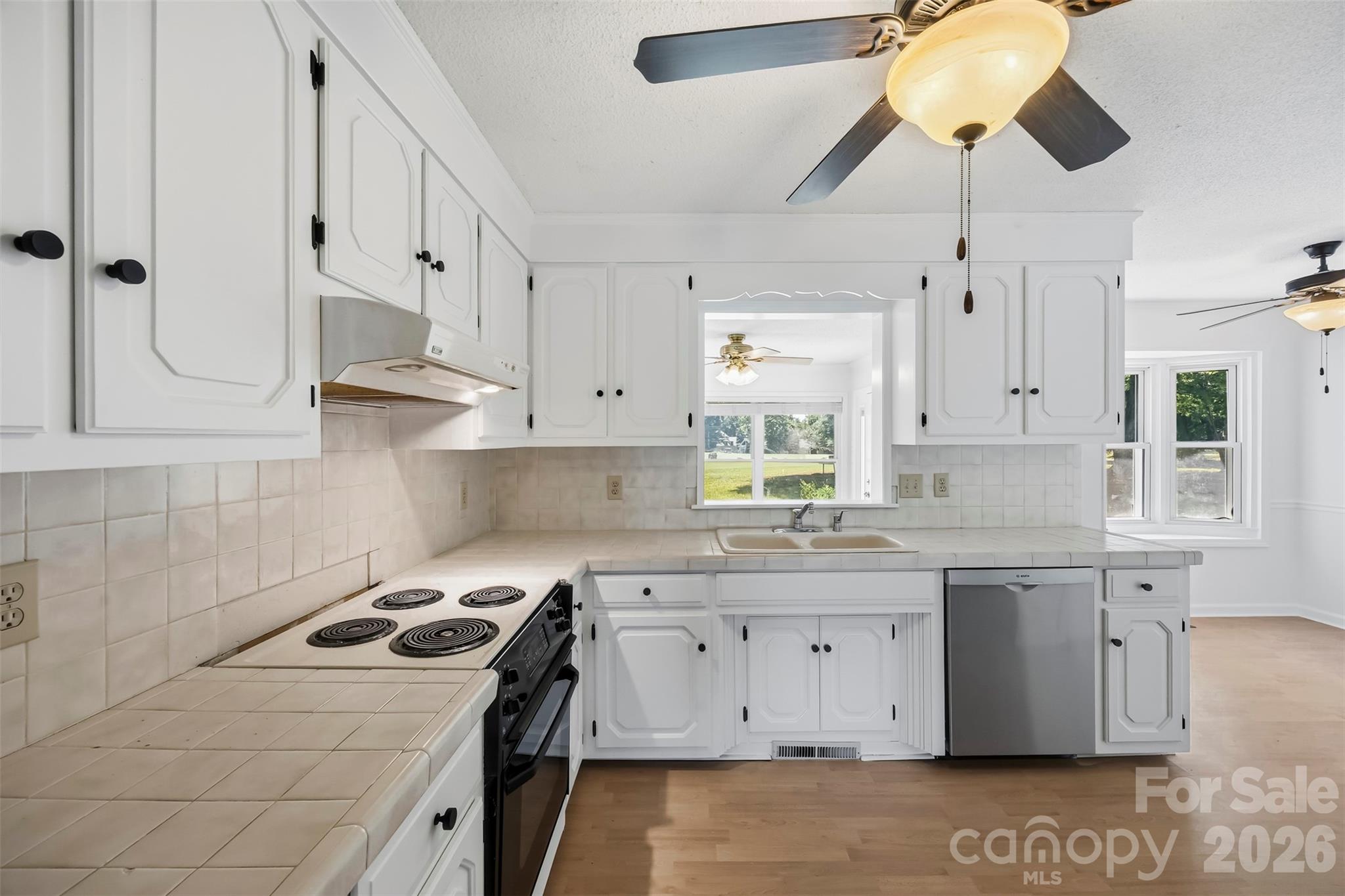 3447 Lake Shore Road South Denver, NC 28037 - Photo 8 of 38