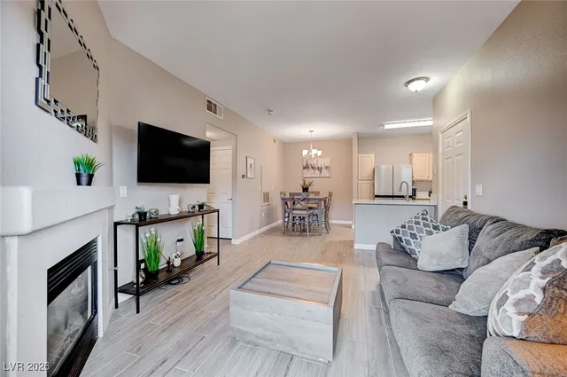 $2,700 | Undisclosed Address, Henderson, NV 89014