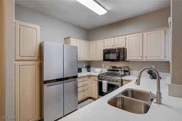 $2,700 | Undisclosed Address, Henderson, NV 89014