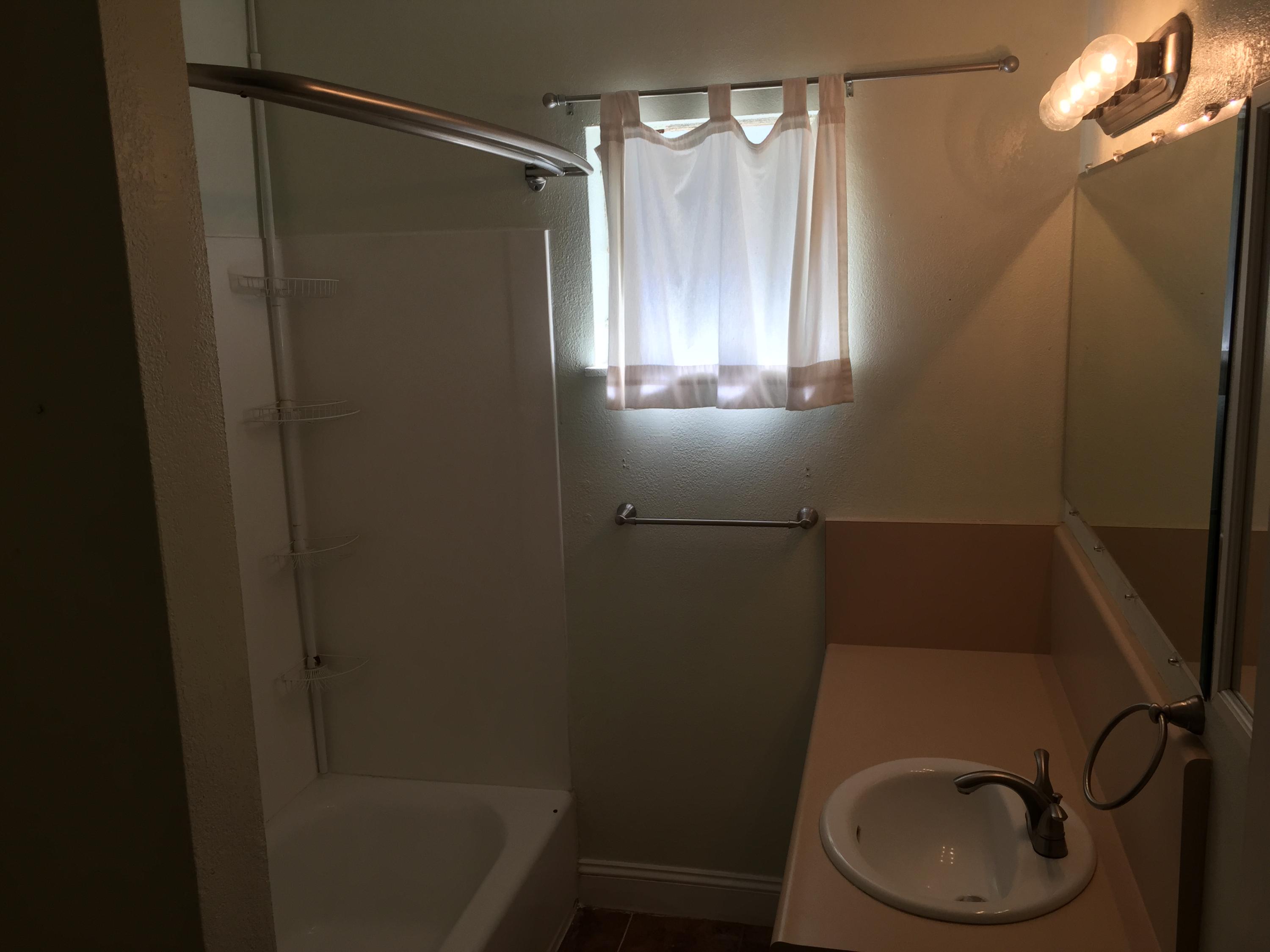 757 Ridge Road Redding, CA 96003 - Photo 20 of 25 IMG_9196