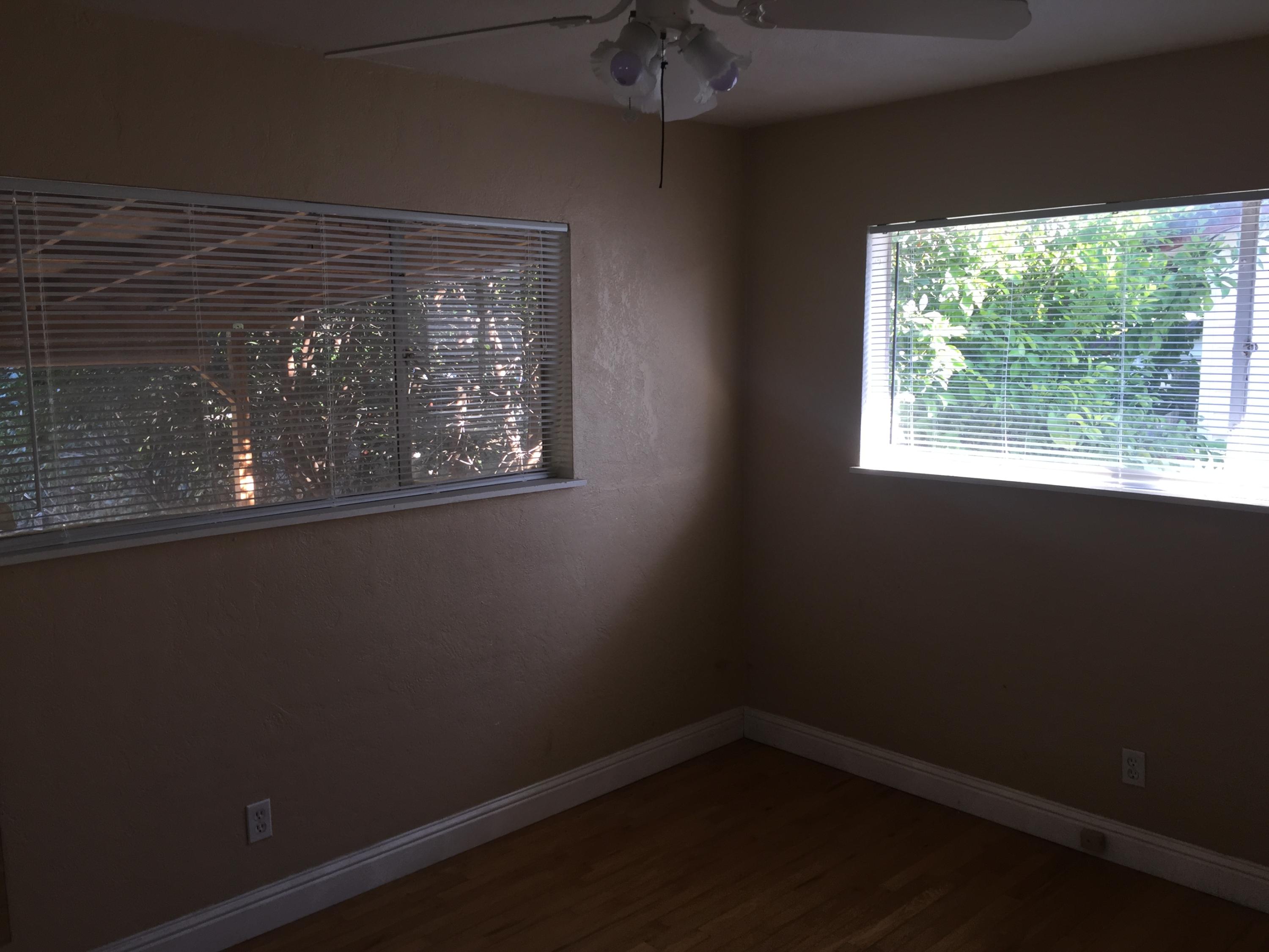757 Ridge Road Redding, CA 96003 - Photo 7 of 25 IMG_9271