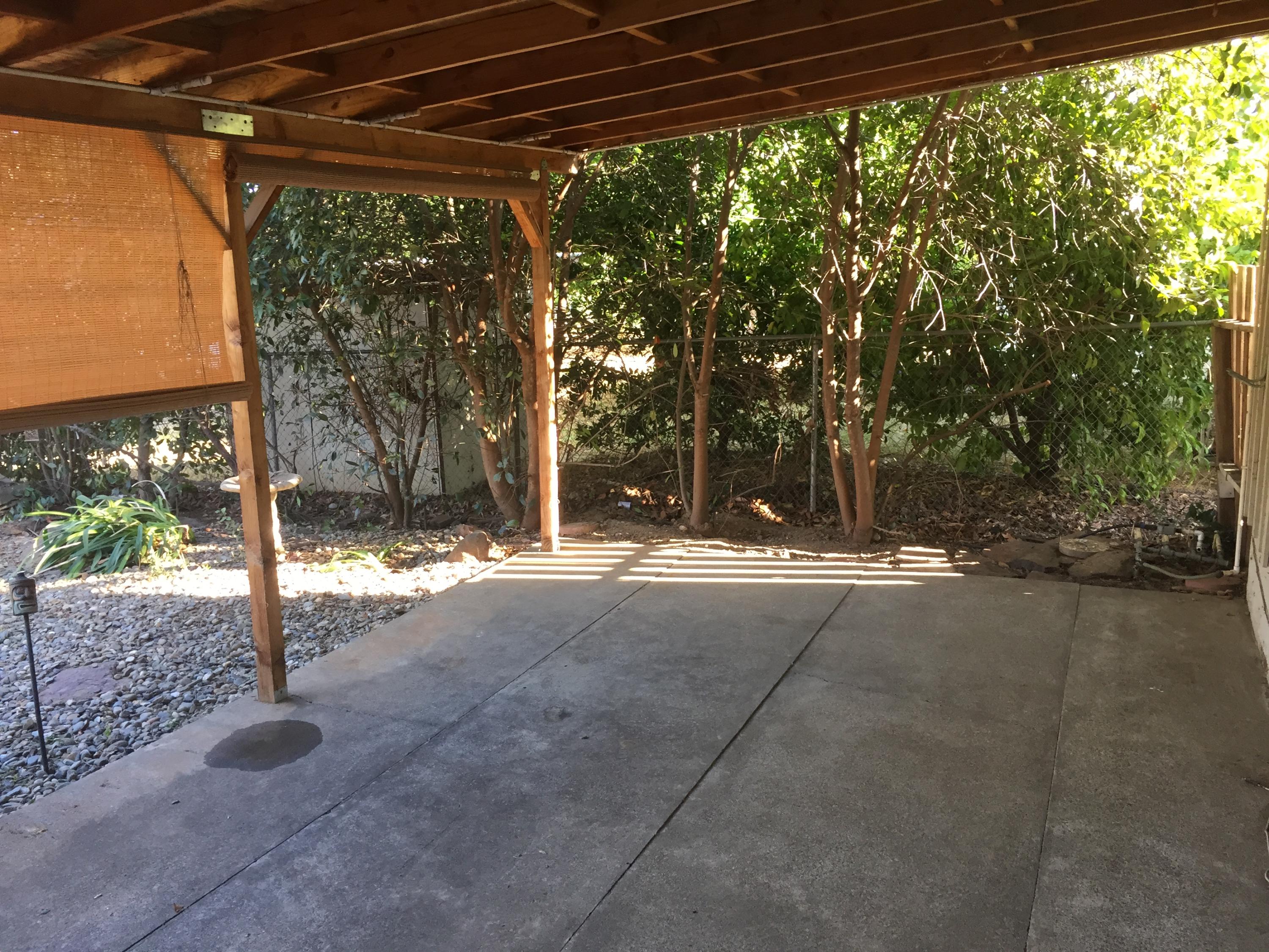 757 Ridge Road Redding, CA 96003 - Photo 10 of 25 IMG_9278