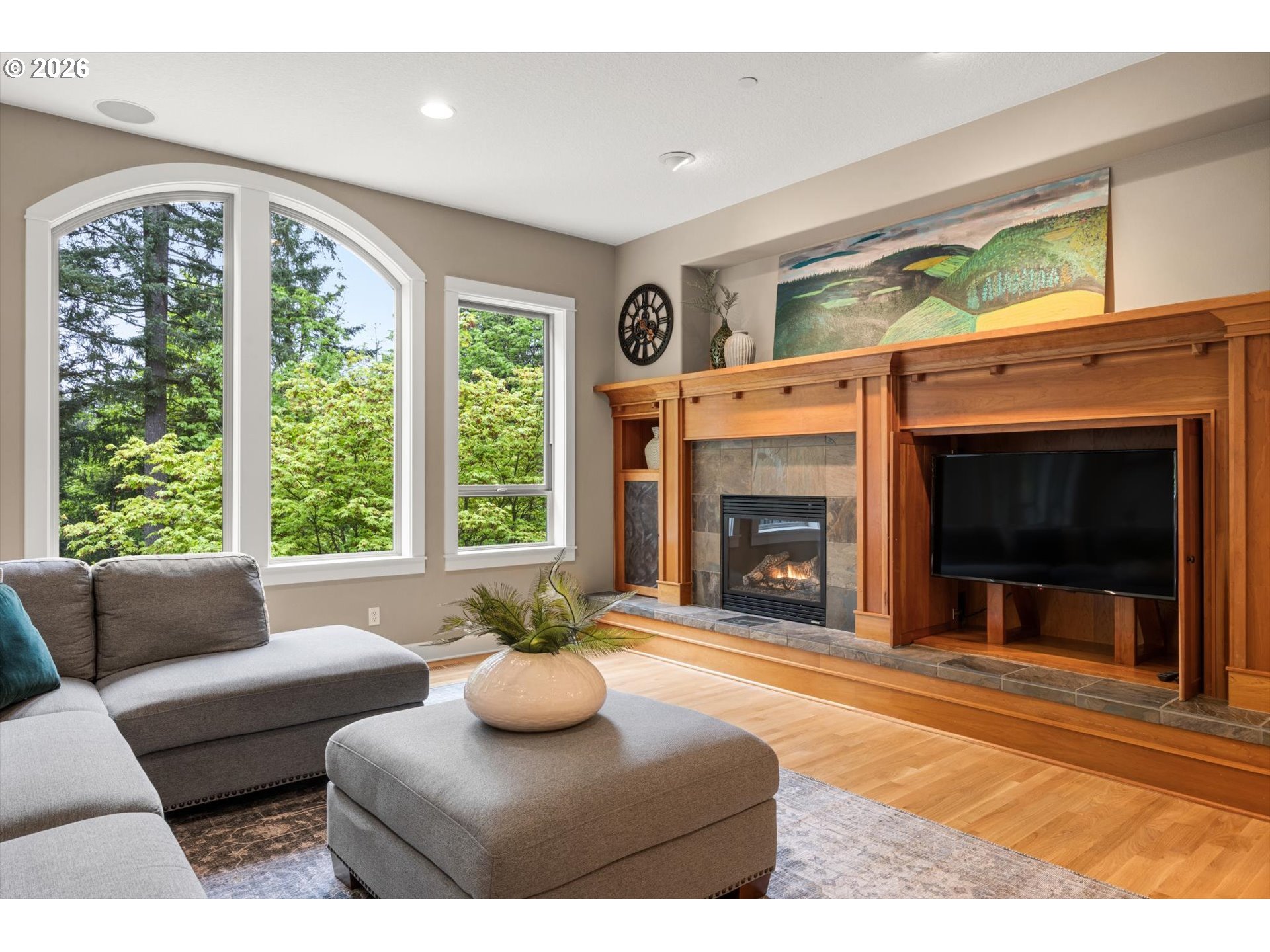 8711 Southwest Amicus Terrace Beaverton, OR 97007 - Photo 13 of 48 Living Room