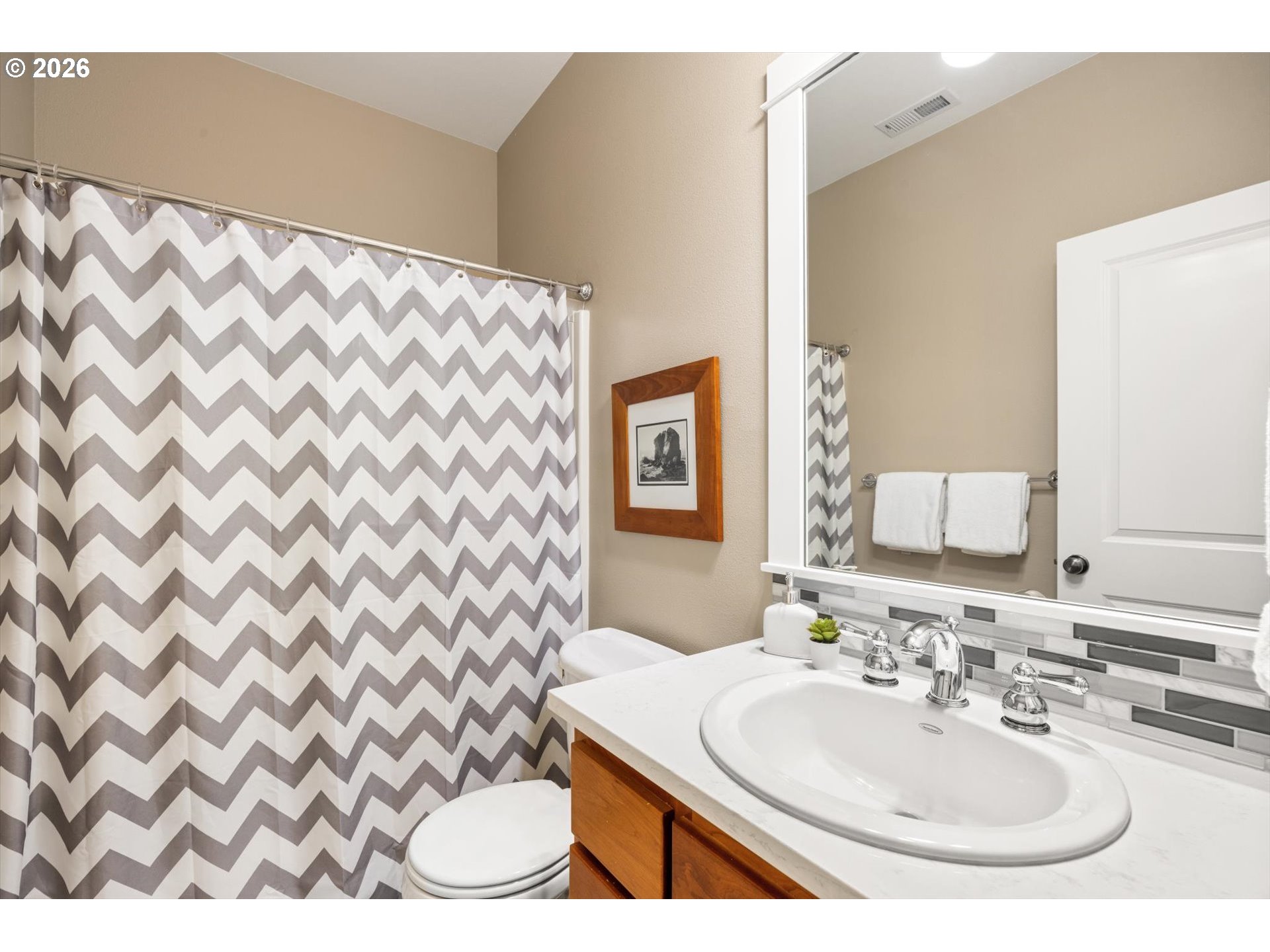 8711 Southwest Amicus Terrace Beaverton, OR 97007 - Photo 27 of 48 Bathroom