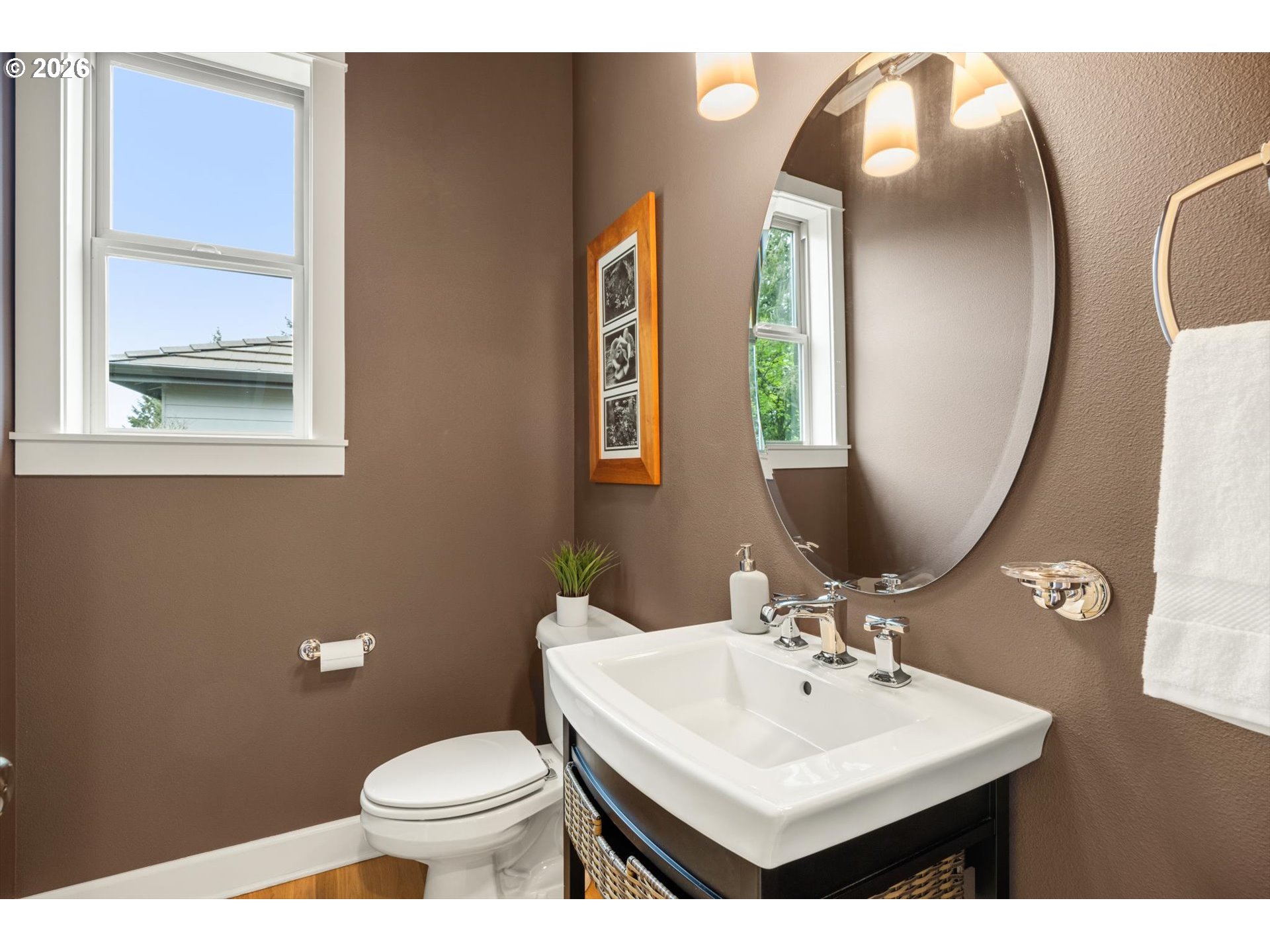 8711 Southwest Amicus Terrace Beaverton, OR 97007 - Photo 10 of 48 Bathroom
