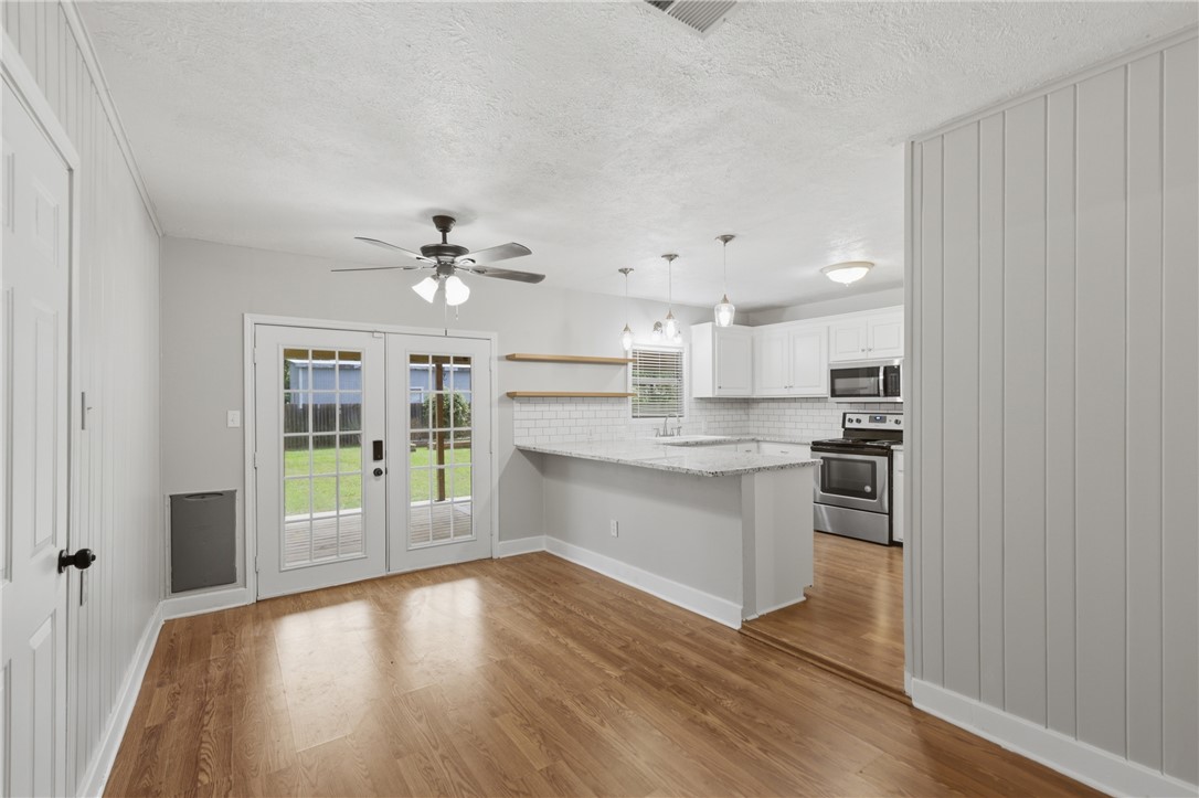 1504 Burt Street Bryan, TX 77802 - Photo 13 of 26