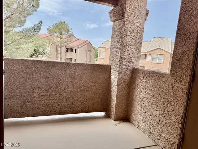 $1,550 | 1150 North Buffalo Drive, Unit 2025, Las Vegas, NV 89128