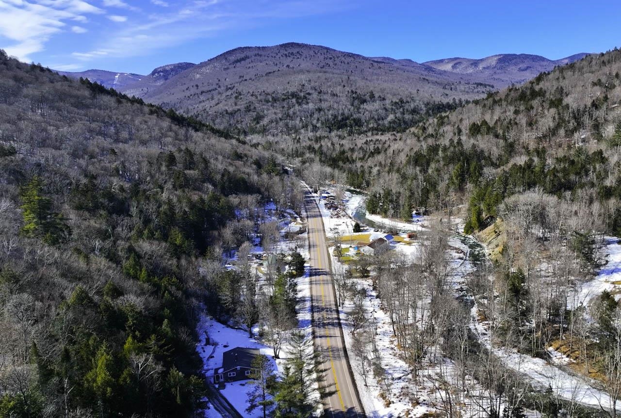 2436 Vermont Rte 125 Hancock, VT 05748 - Photo 34 of 40