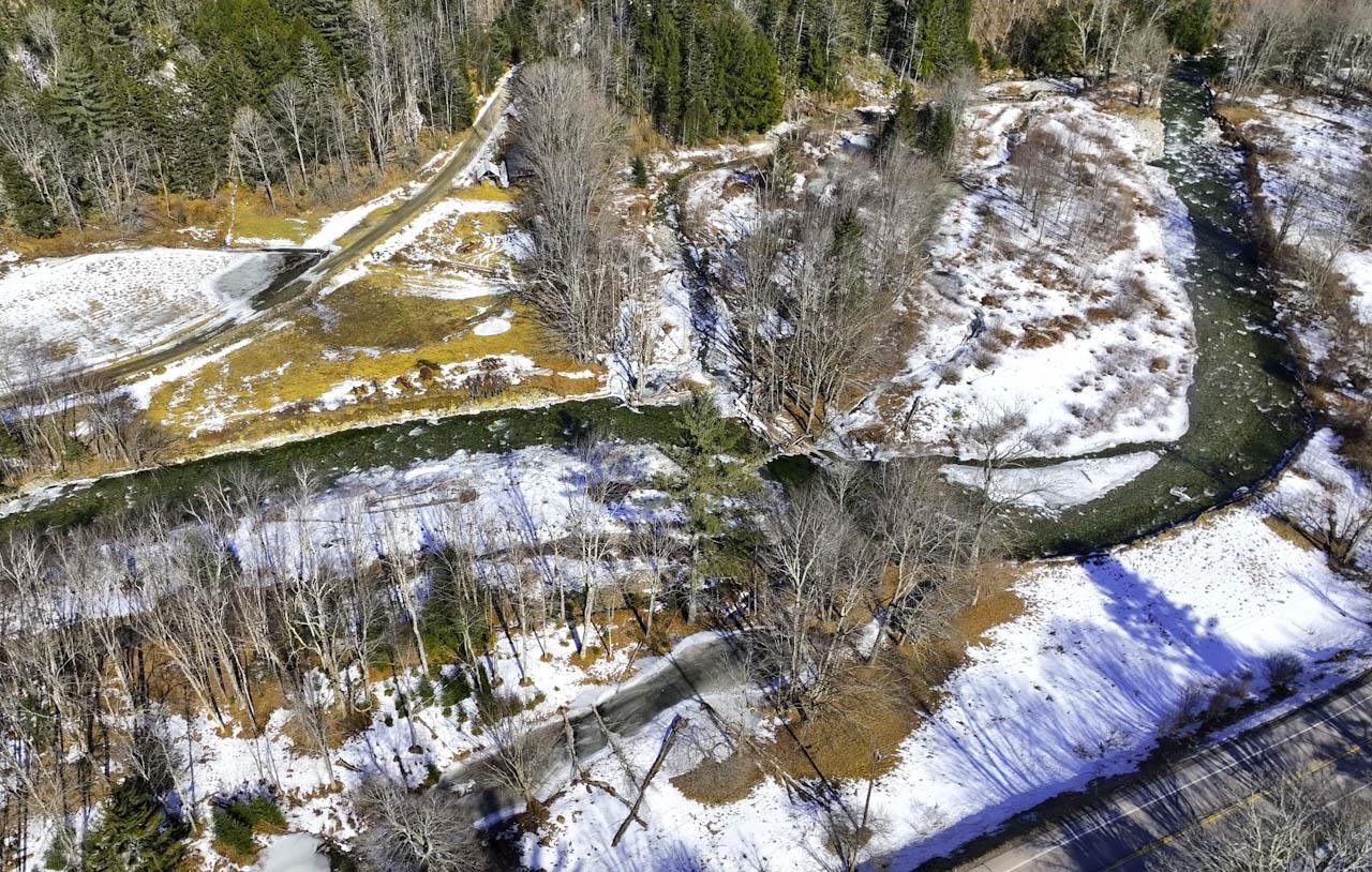 2436 Vermont Rte 125 Hancock, VT 05748 - Photo 36 of 40