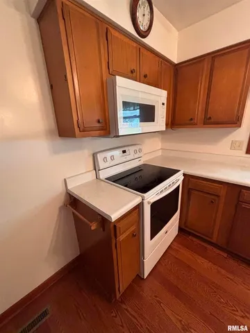 $169,900 | 630 Mission Drive, Kewanee, IL 61443